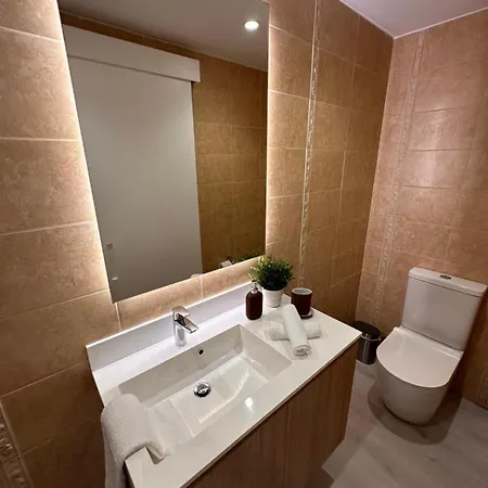 Felisia's Luxury Апартаменты *